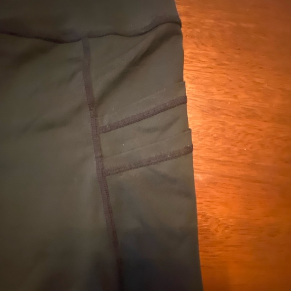 Maternity Short Bundle size small - Picture 13 of 16